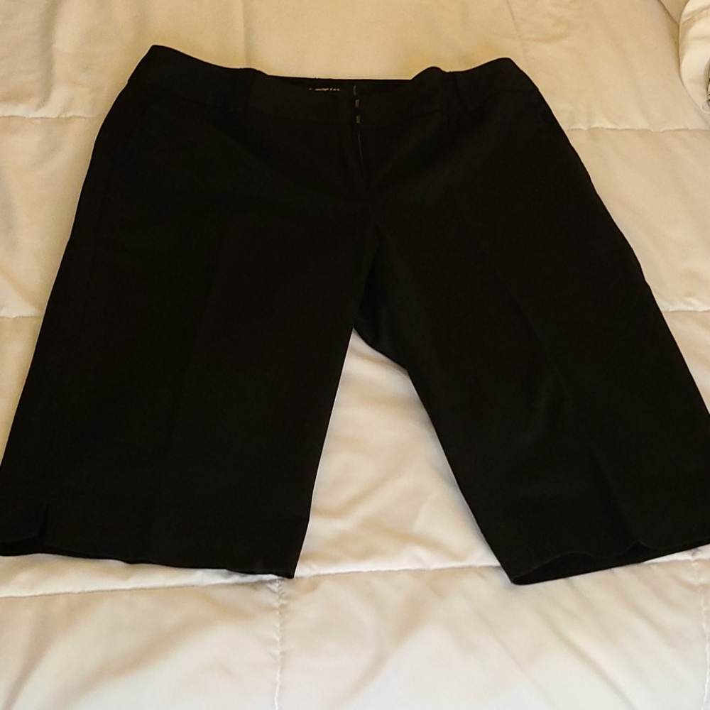 Black Bermuda pants